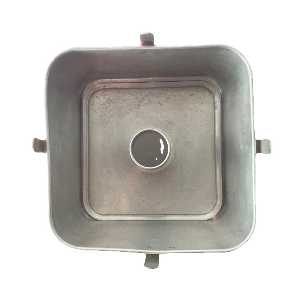 Vintage Comet Aluminum 2 Pc. Square Angel Food 9" X 9" X 4" Tube Cake Pan Nice